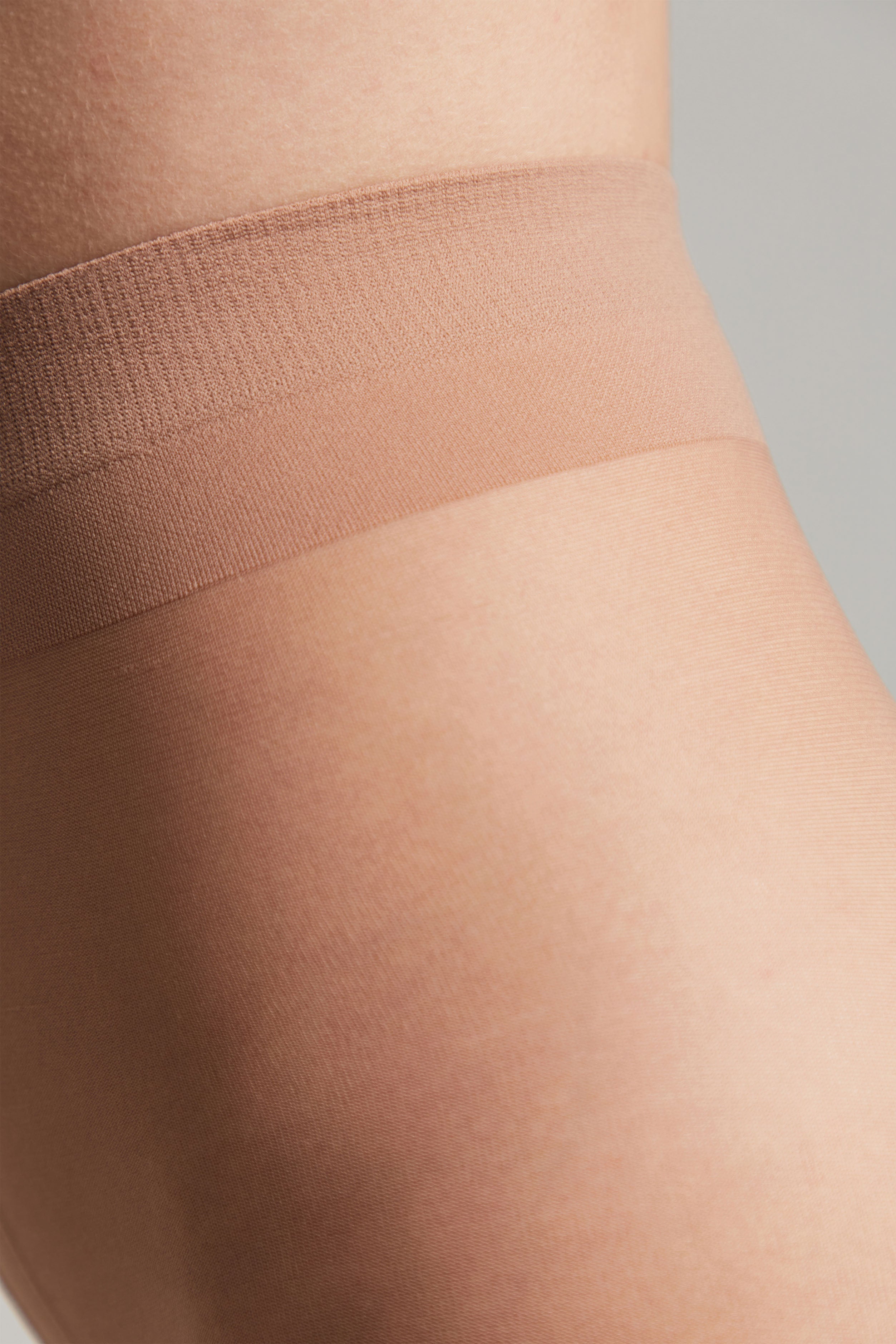Tights Conte Tango 20 Den - Sheer to Waist Satin Shine
